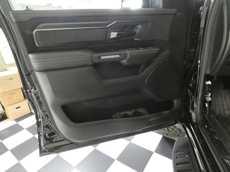 New 2026 Diamond Black Crystal Pearl-Coat Exterior Paint RAM RHO 4x4 Crew Cab 5