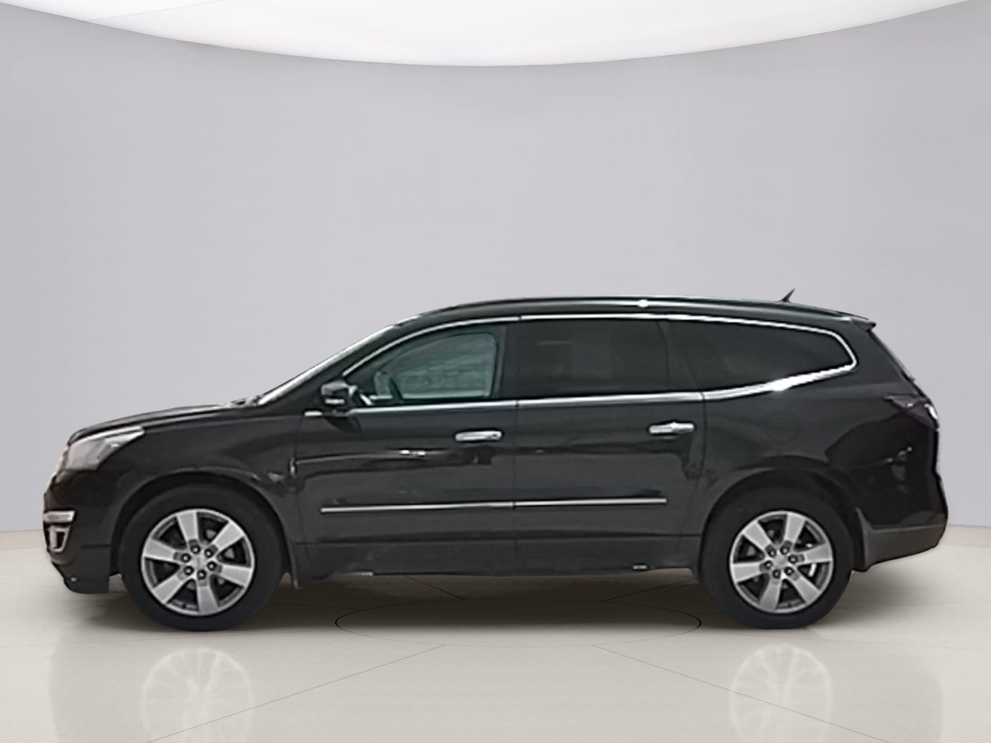 Used 2015 Black Chevrolet LT image 2
