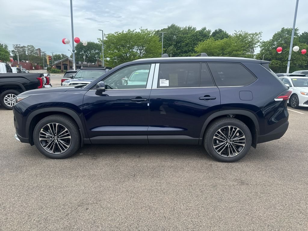 New 2026 Blue Toyota MAX Platinum image 4