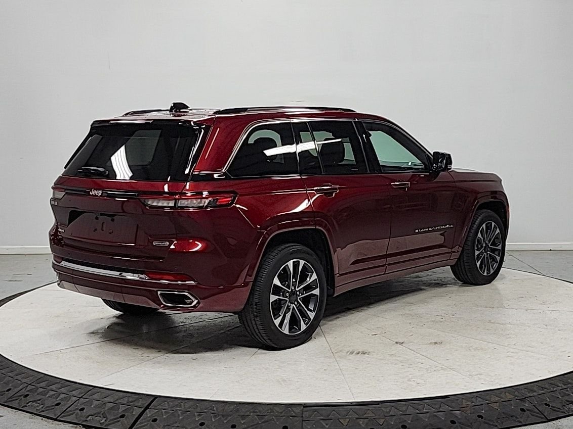 2023 Jeep Grand Cherokee Overland - Photo 7