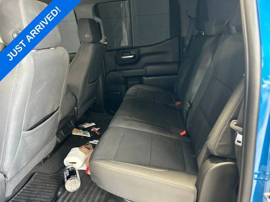 Used 2022 Glacier Blue Metallic Chevrolet Custom image 6