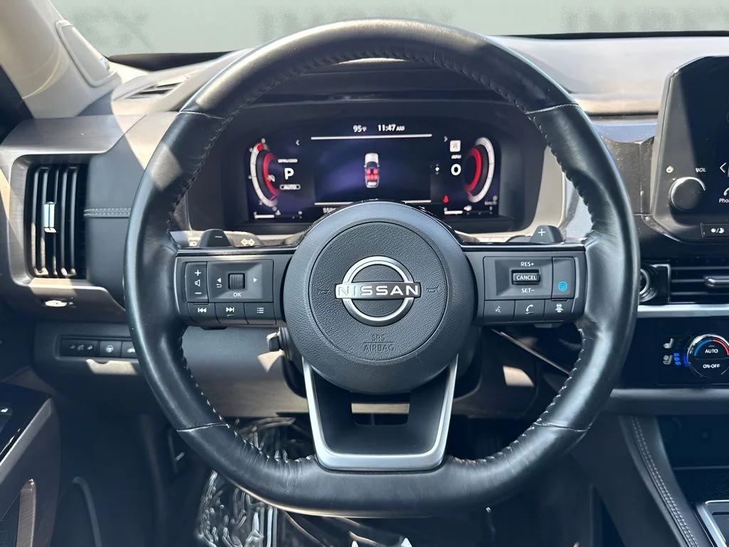 Used 2023 Gray Nissan Platinum image 16