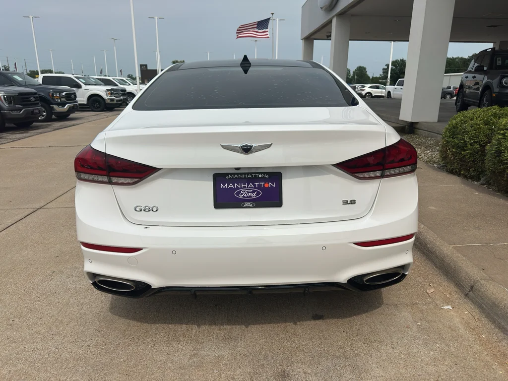 Used 2020 Uyuni White Genesis 3.8L image 9