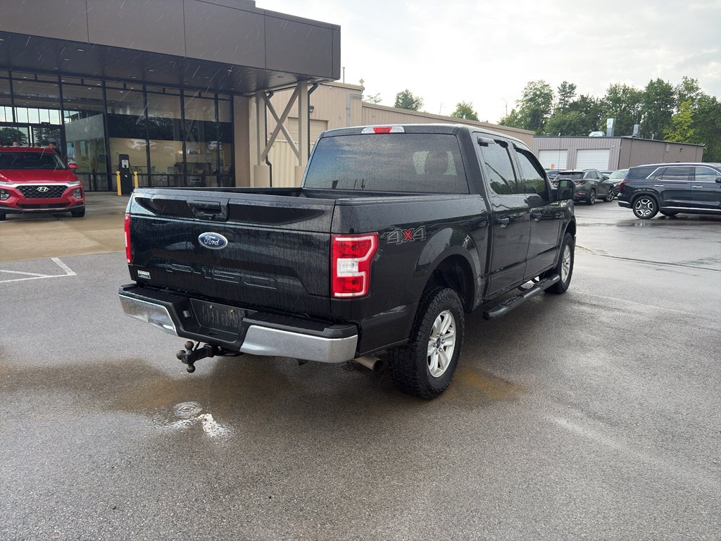 Used 2018 Shadow Black Ford XLT image 7