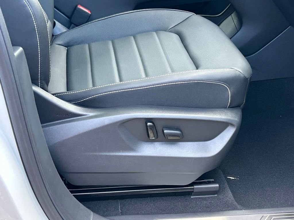 New 2026 White Volkswagen 2.0T SEL R-Line Black image 45