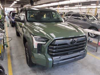 Used 2023 Green Toyota  image 2