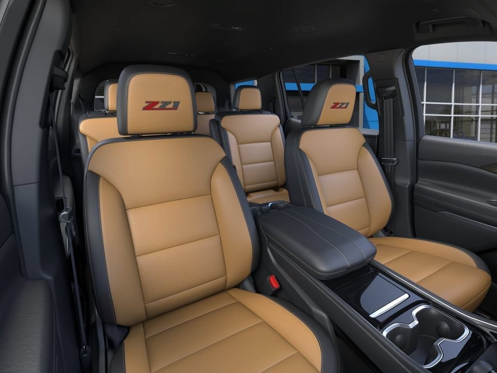 2027 Chevrolet Traverse Z71 - Photo 17