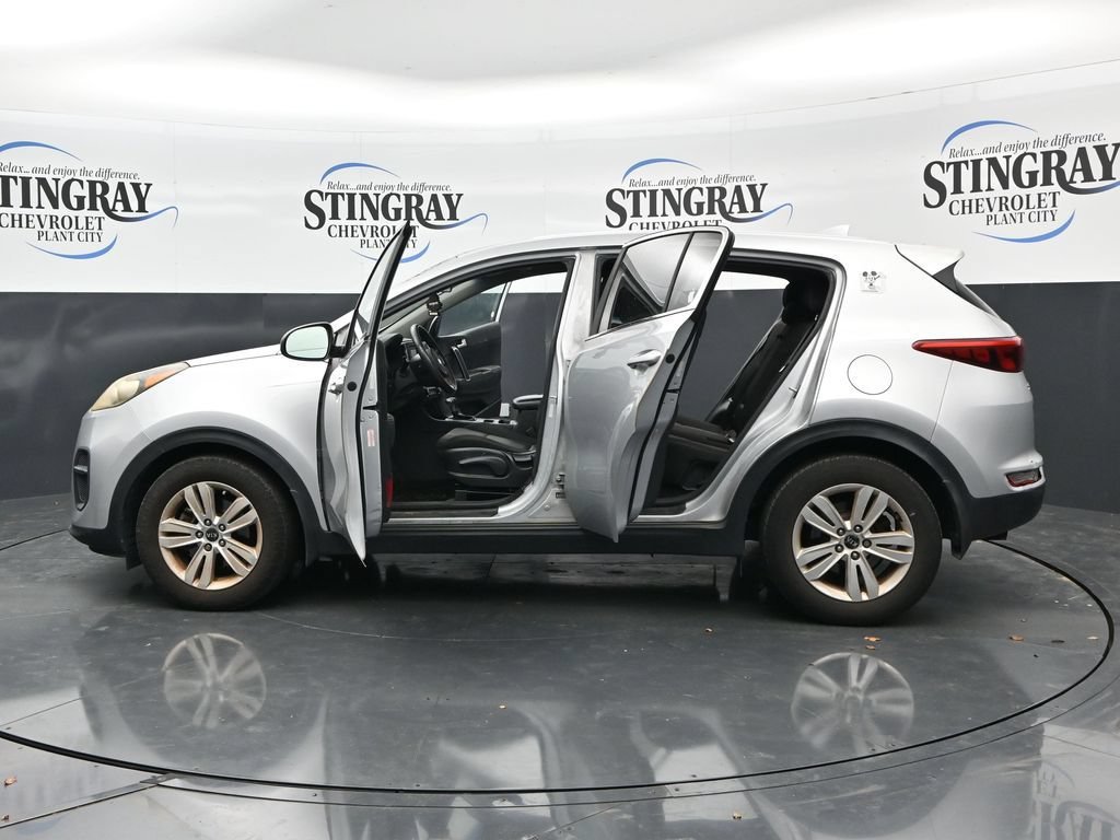 Used 2017 Silver Kia LX image 37