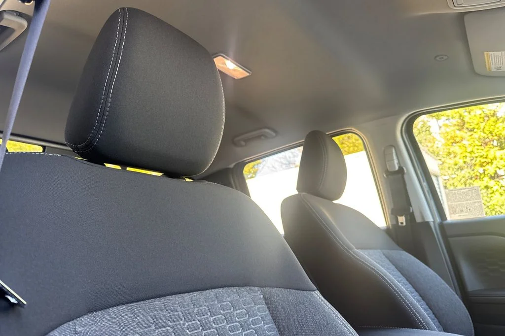 New 2025 Azure Gray Metallic Ford XLT image 16