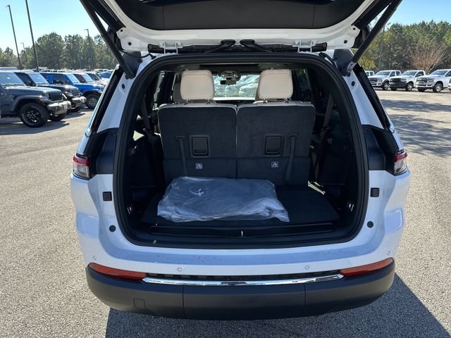 New 2025 White Jeep Limited image 21