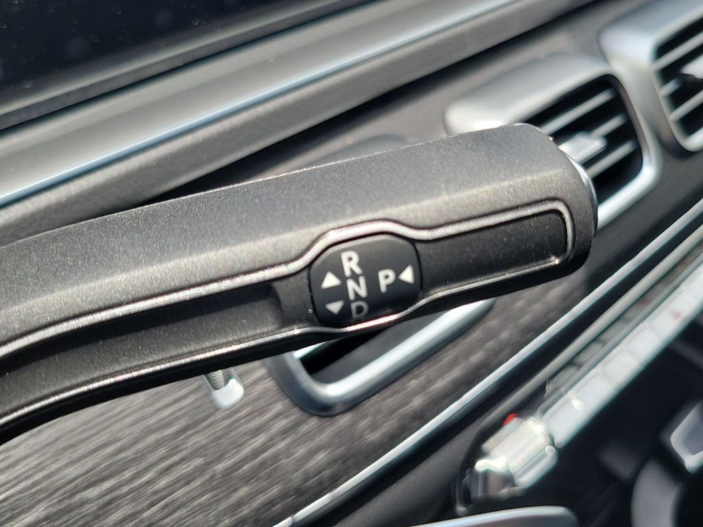 New 2026 Selenite Grey Metallic Mercedes-Benz GLE 450 image 33