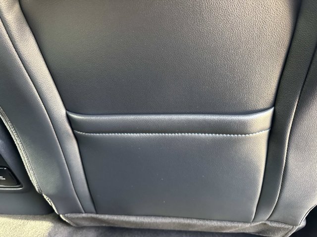 Used 2024 Green Ford Wildtrak image 34