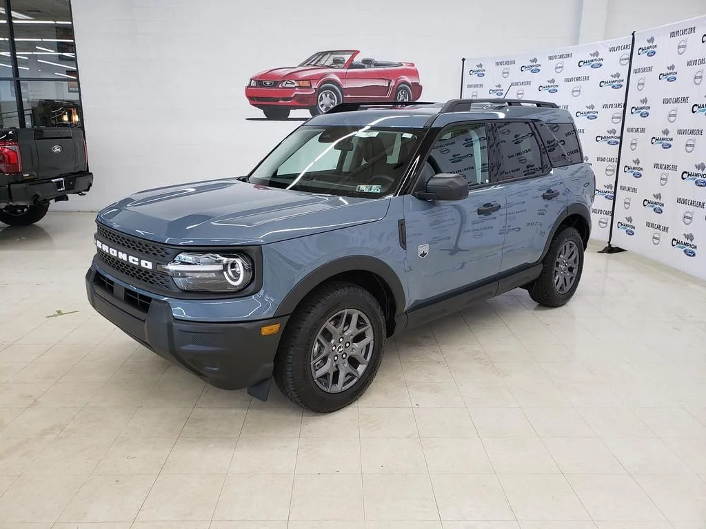New 2026 Azure Gray Metallic Tri-Coat Ford Big Bend® image 3