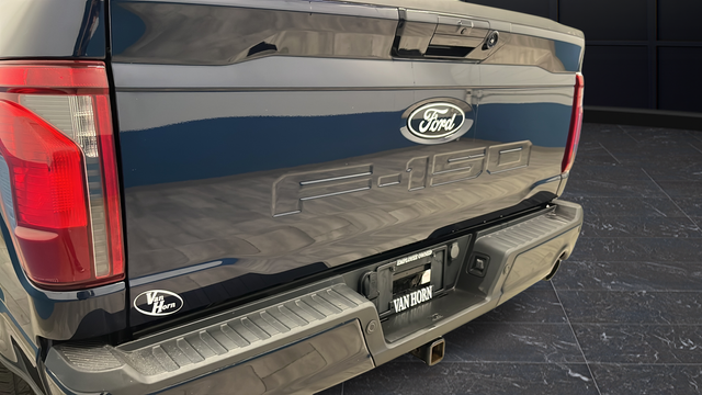 Used 2024 Antimatter Blue Metallic Ford XLT image 37