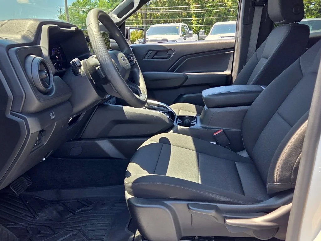 Used 2024 Summit White Chevrolet Trail Boss image 5