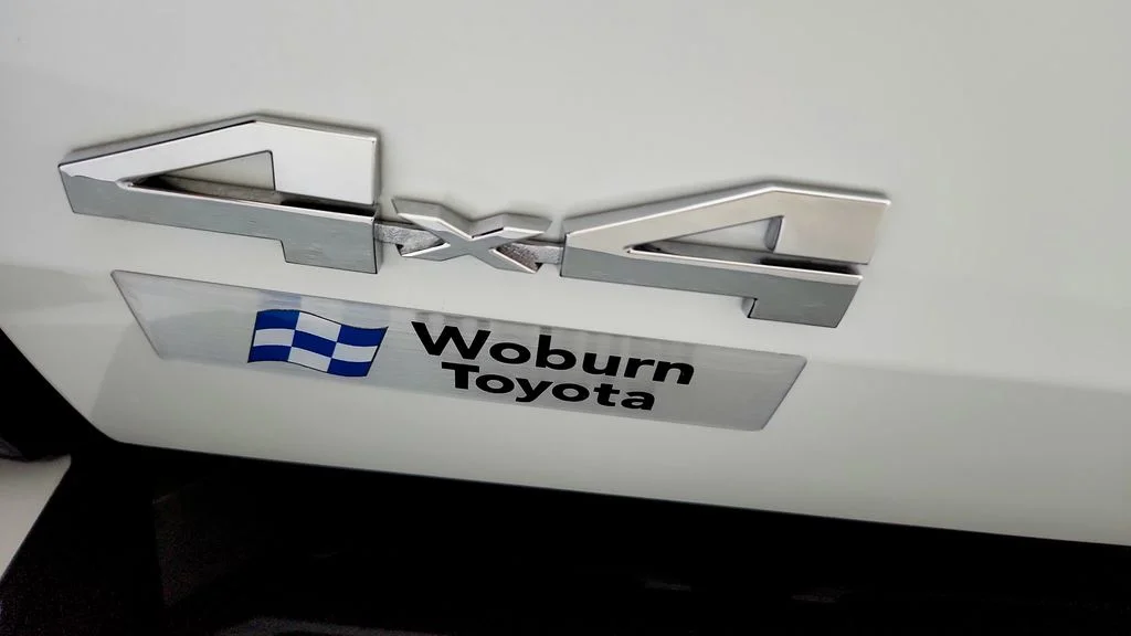 2022 Toyota Tundra Limited - Photo 13