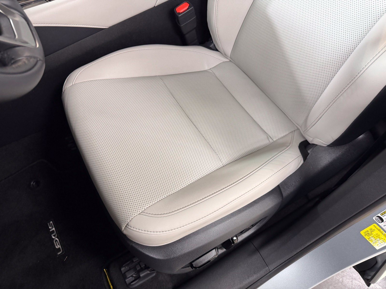 Used 2025 Silver Lexus 350h Premium image 35