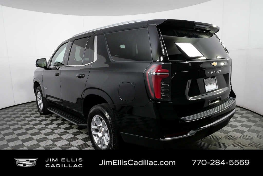 Used 2025 Black Chevrolet LT image 28