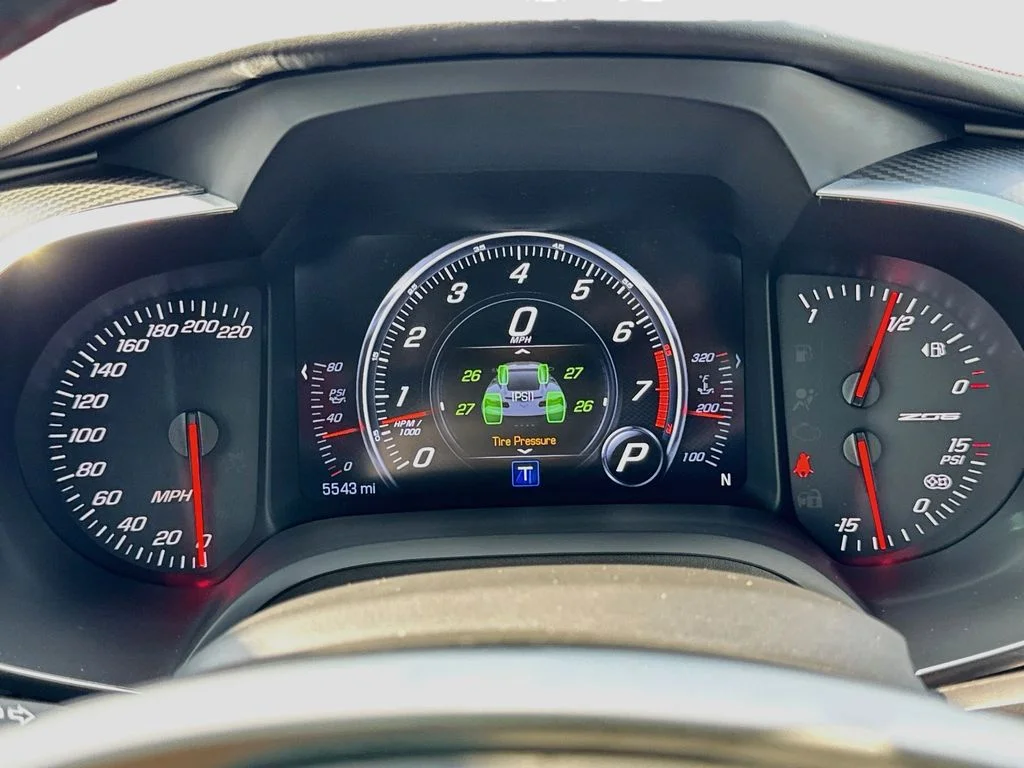 Used 2019 White Chevrolet Z06 image 16