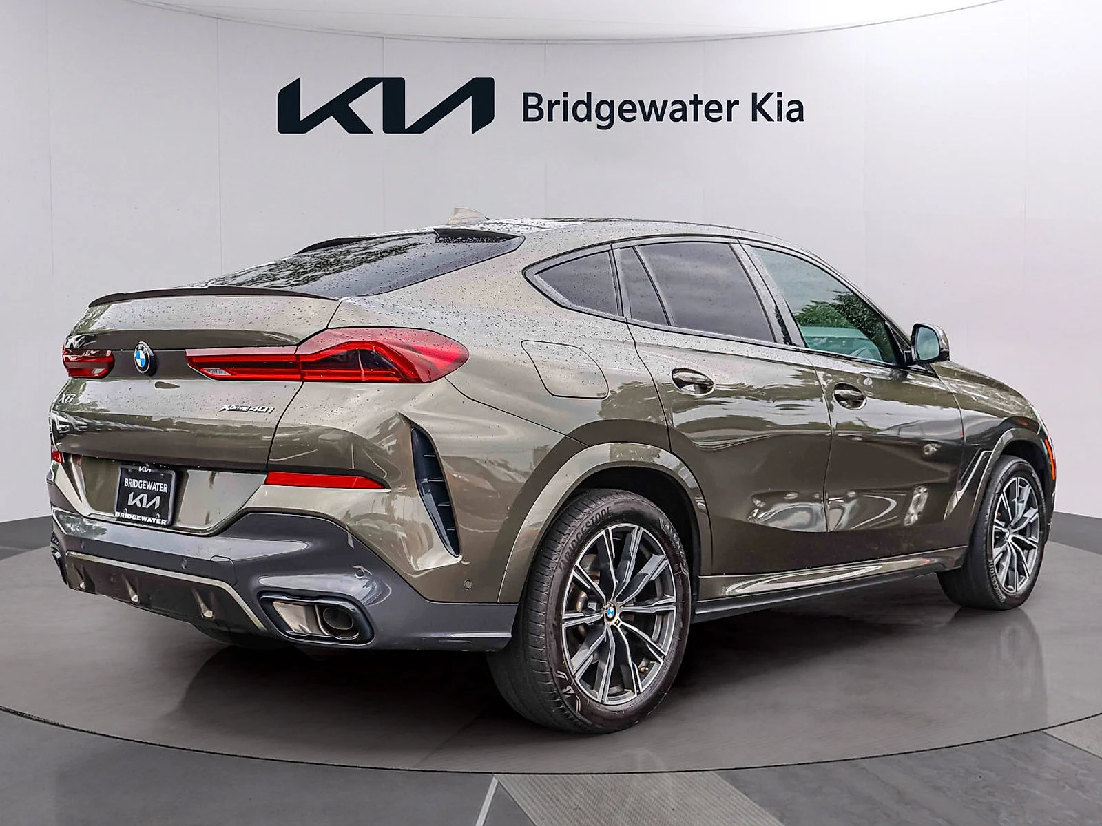 Used 2023 Manhattan Green Metallic BMW xDrive40i image 6