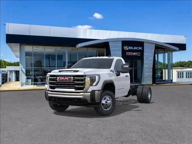 New 2026 Summit White GMC Pro image 8