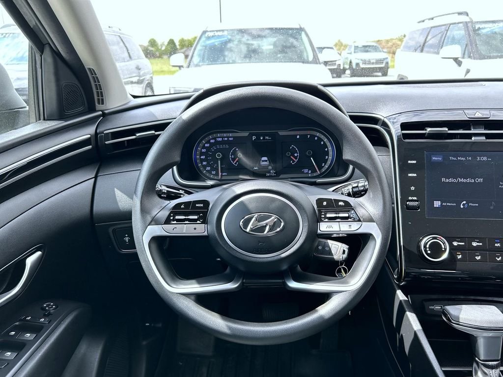 Used 2023 Gray Hyundai SE image 12