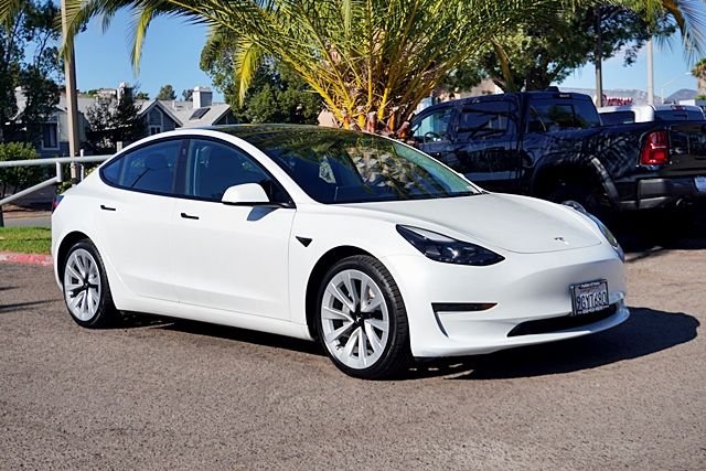 2023 Tesla Model 3 Base