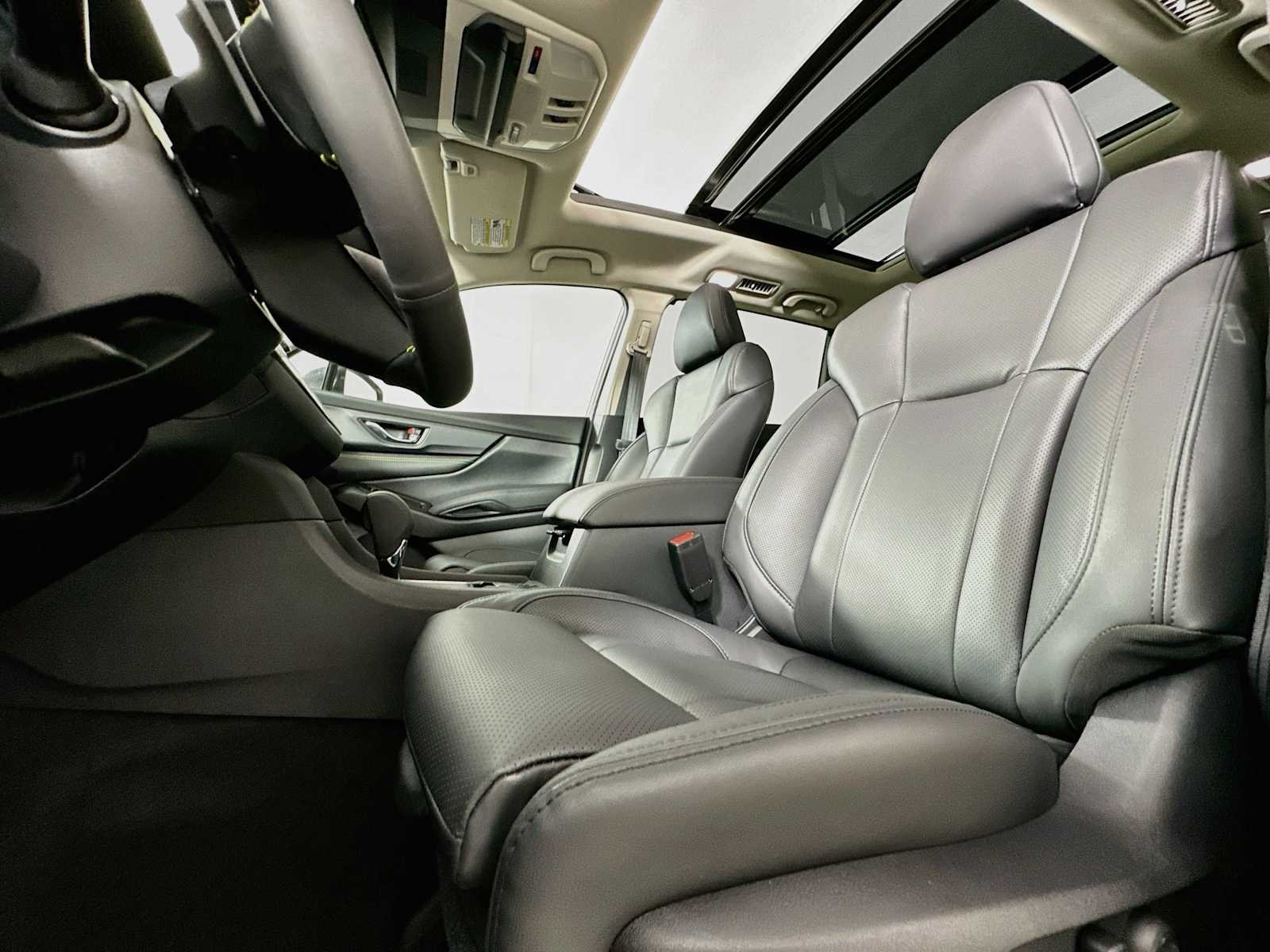 New 2026 CRYSTAL WHITE PEARL Subaru Onyx Edition Touring 7-Passenger image 19