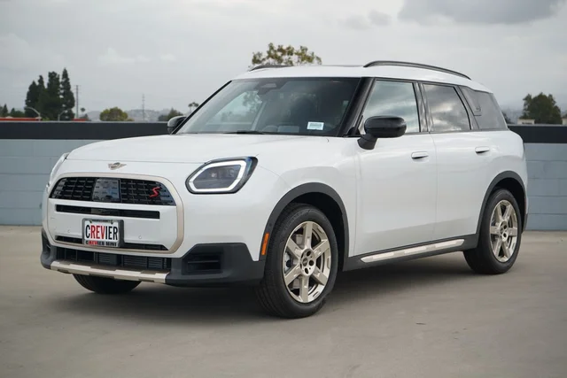 2027 MINI Countryman Iconic