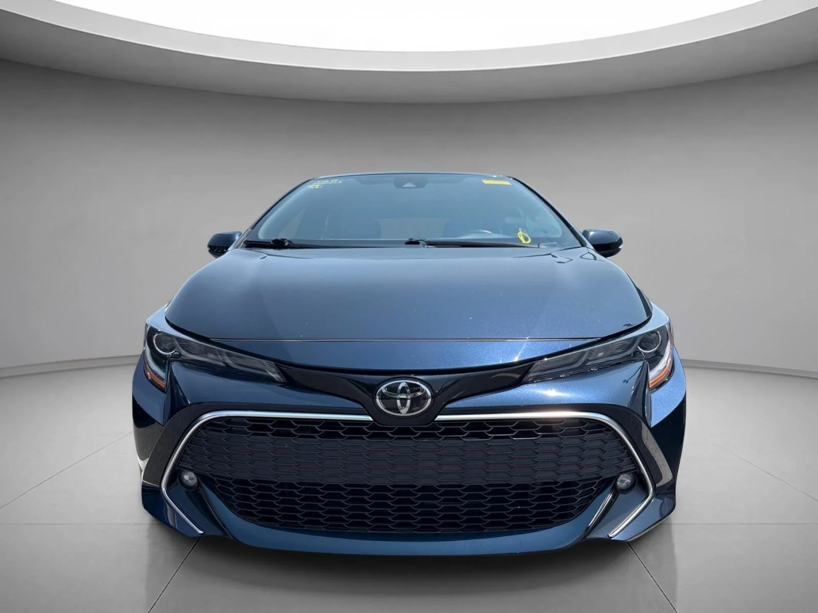 Used 2022 Galactic Aqua Mica TOYOTA XSE image 25