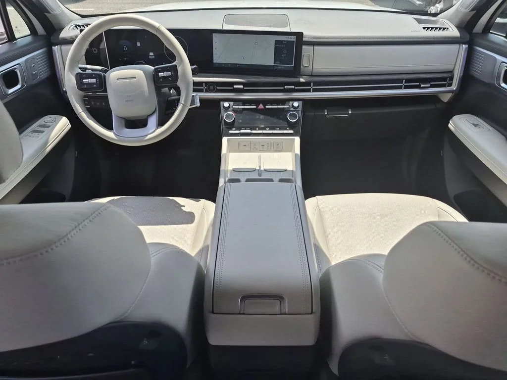 Used 2024 White Hyundai Limited image 25