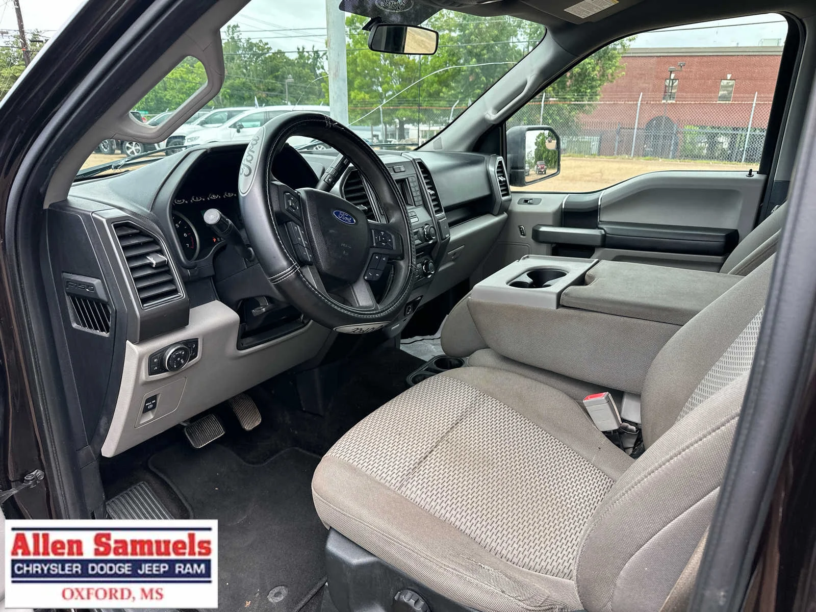 Used 2018 Magma Red Metallic Ford XLT image 10