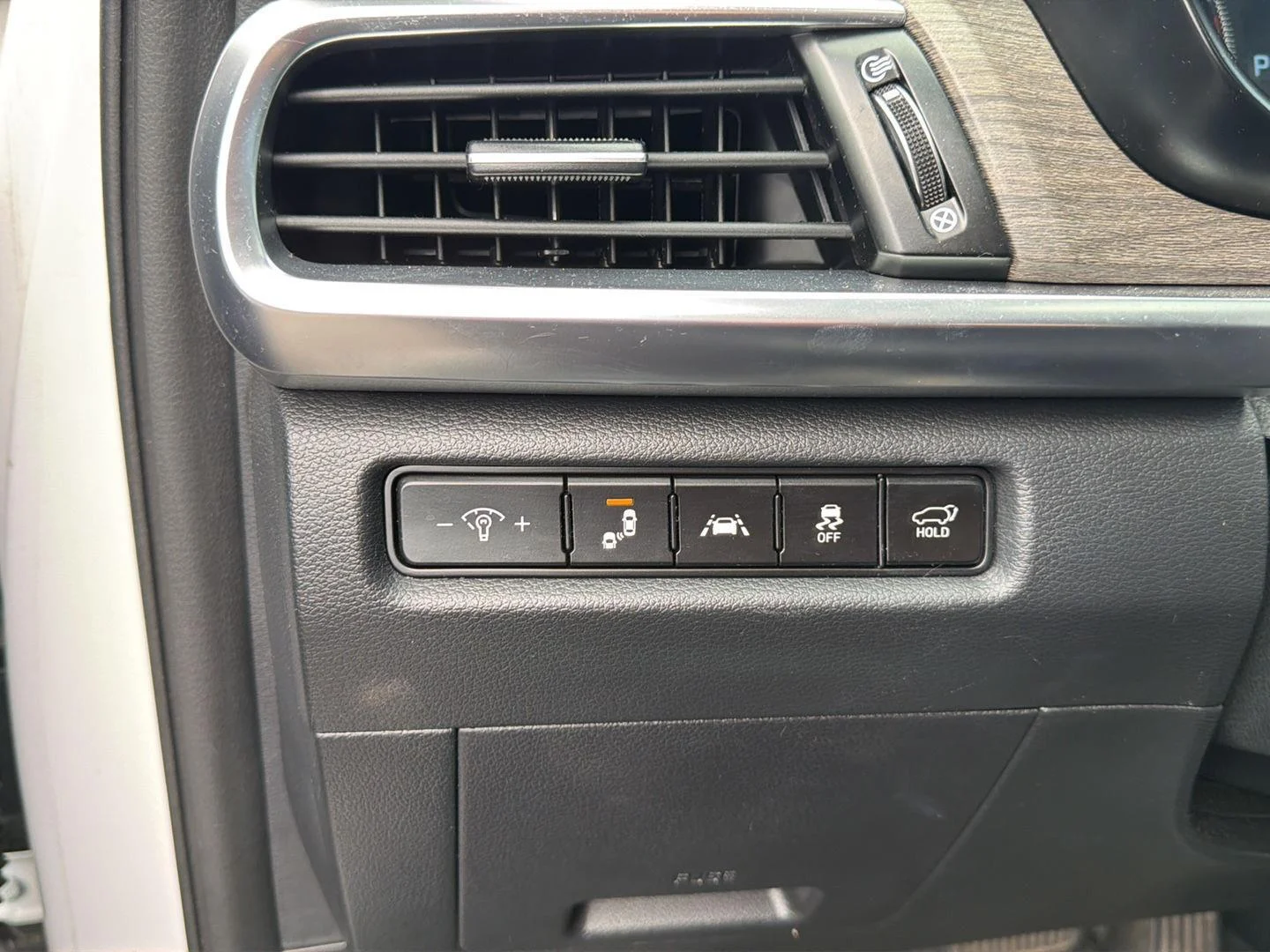 Used 2021 Glacial White Pearl Kia EX image 21