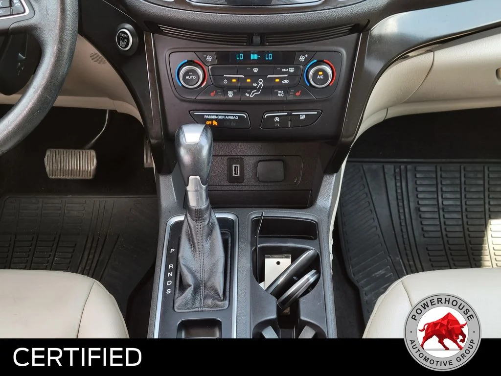Used 2017 White Ford Titanium image 24