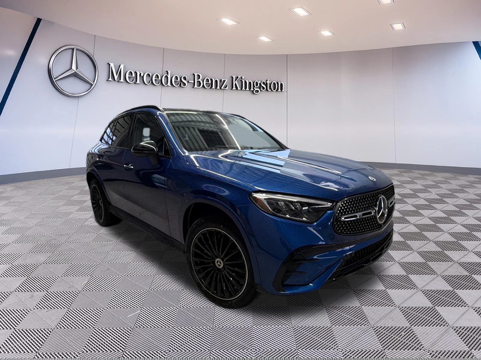 New 2026 White Mercedes-Benz 300 4matic Suv image 1