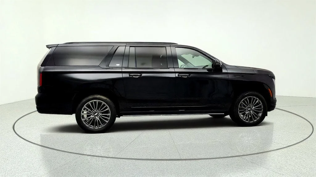 Used 2025 Black Raven Cadillac 4WD 4dr Sport Platinum image 4