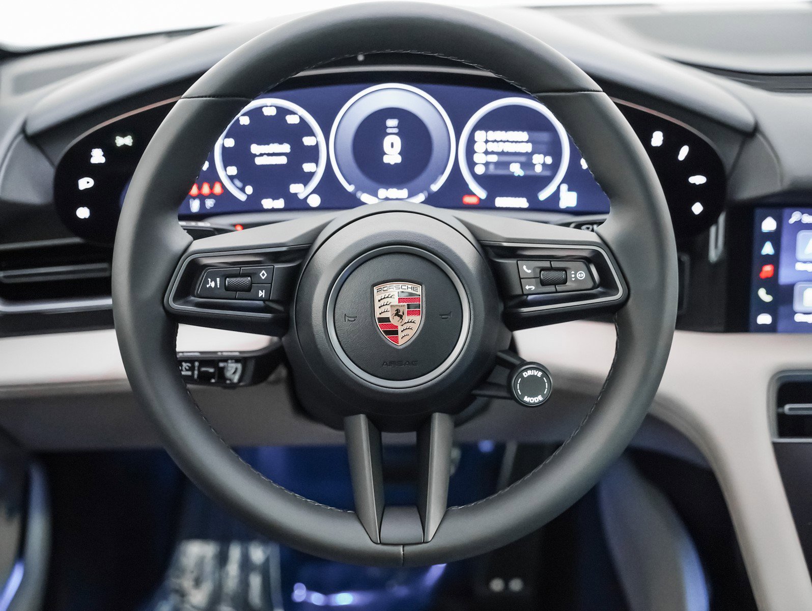 New 2026 White Porsche  image 16