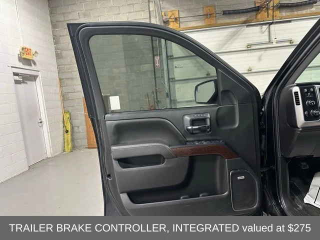 Used 2017 Black GMC SLT image 13