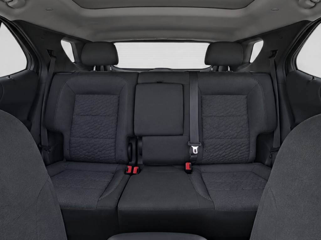 Used 2020 Silver Chevrolet LT image 17