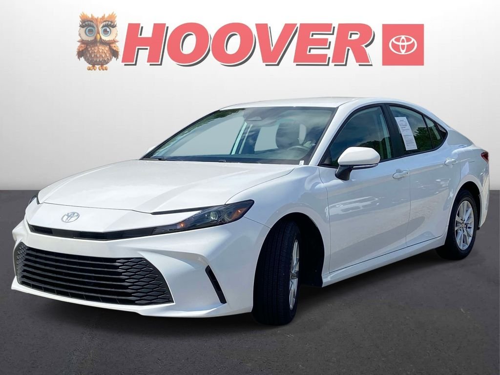 Used 2025 White Toyota LE image 3