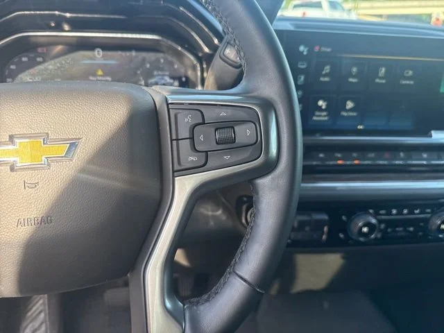 Used 2024 Gray Chevrolet LT image 17