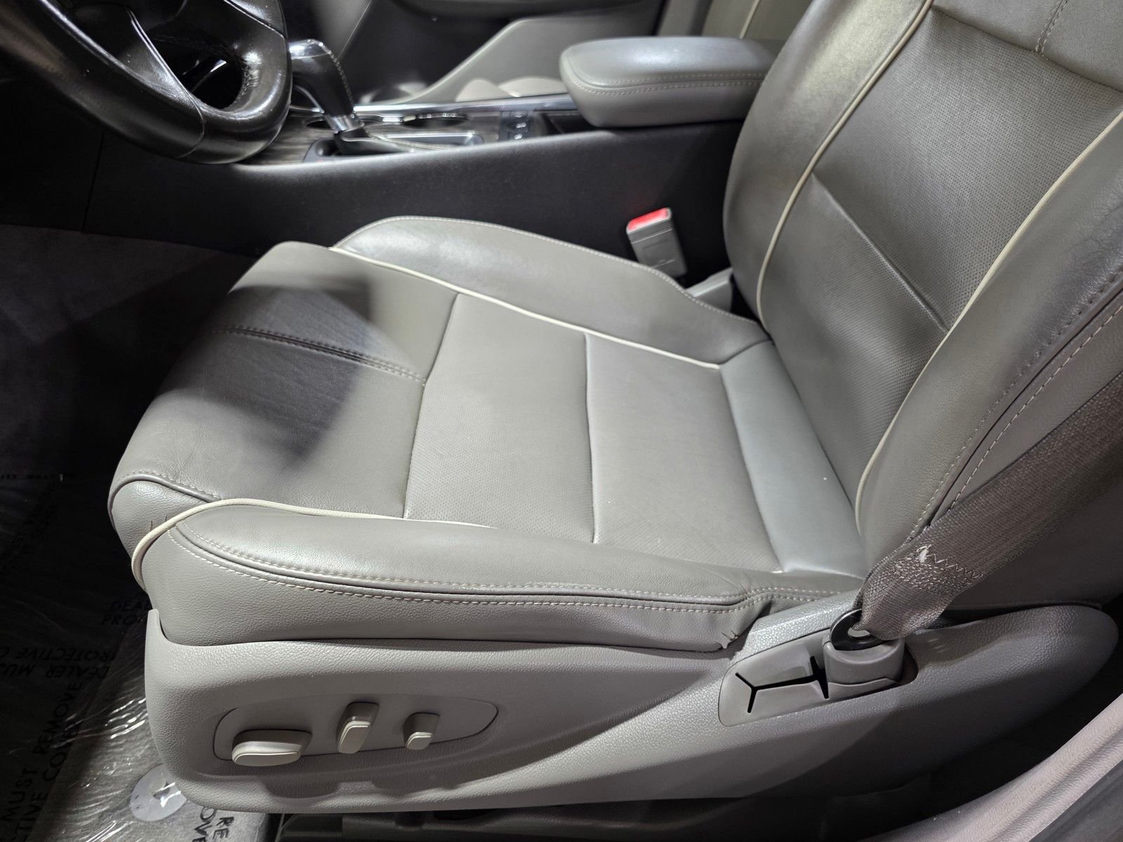 Used 2015 Black Chevrolet LTZ image 23