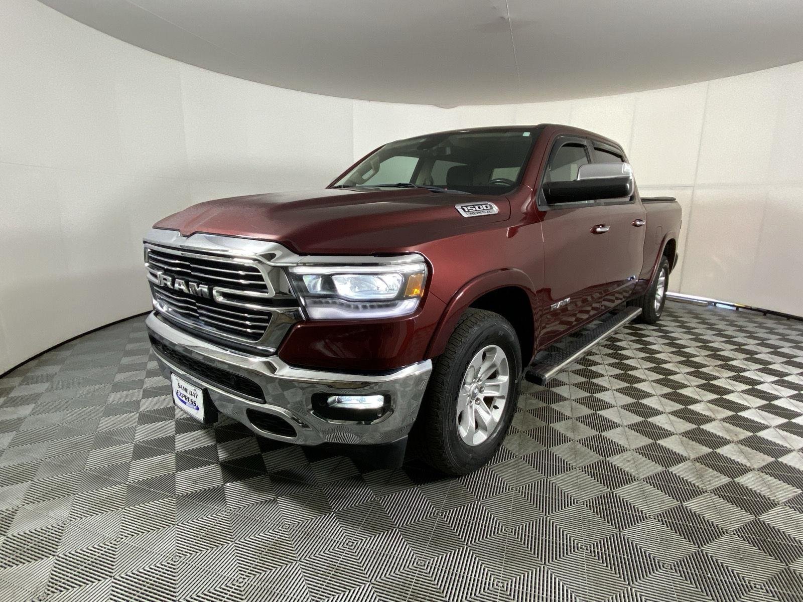 Used 2019 Delmonico Red Pearlcoat Ram Laramie image 3
