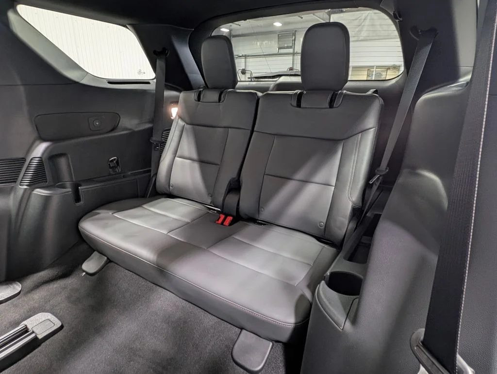 New 2027 Avalanche Gray Ford Active image 16