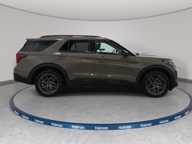Used 2026 Gray Ford ST-Line image 5