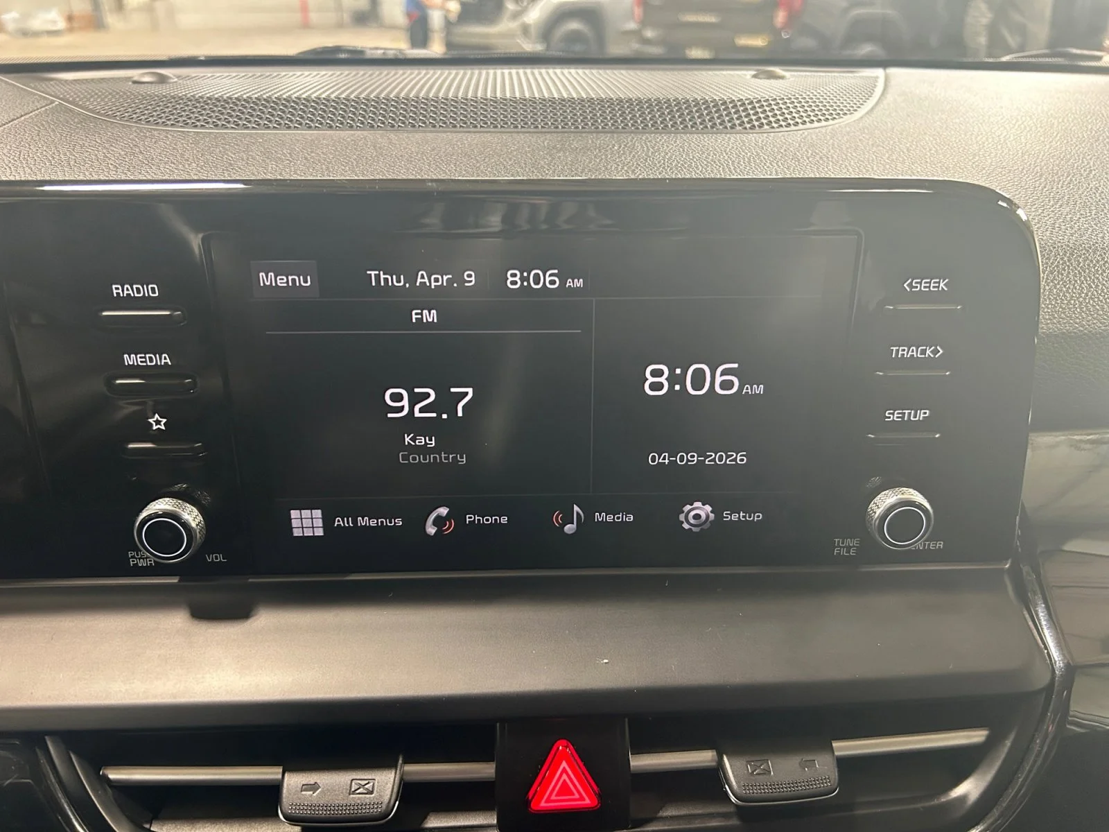 Used 2024 WHITE Kia EX AWD image 24