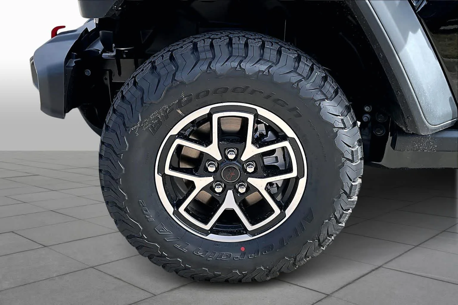 New 2026 Black Clear-Coat Exterior Paint Jeep Rubicon image 11