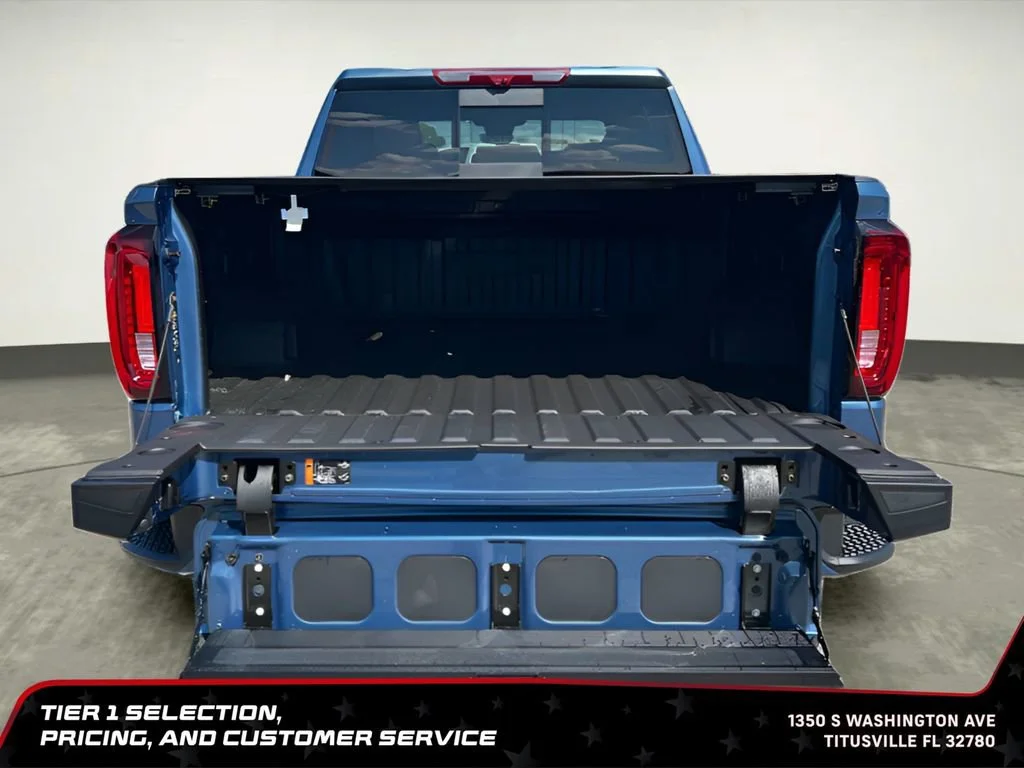 New 2026 DOWNPOUR METALLIC GMC Denali image 9