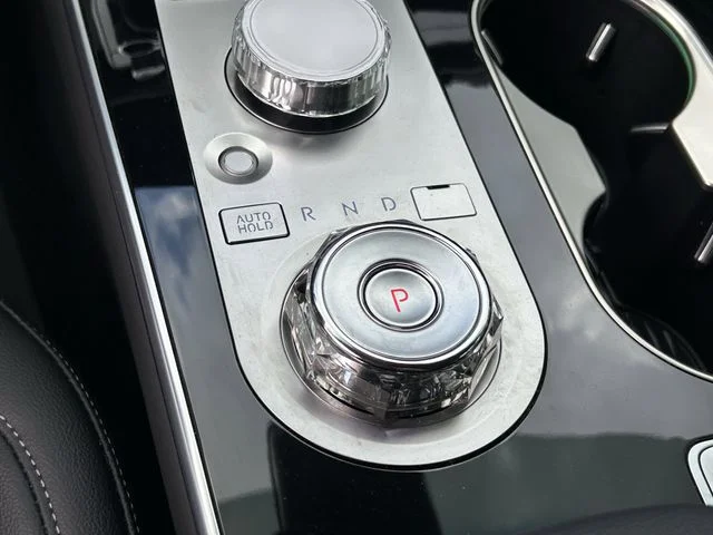 Used 2026 White Genesis 2.5T image 29