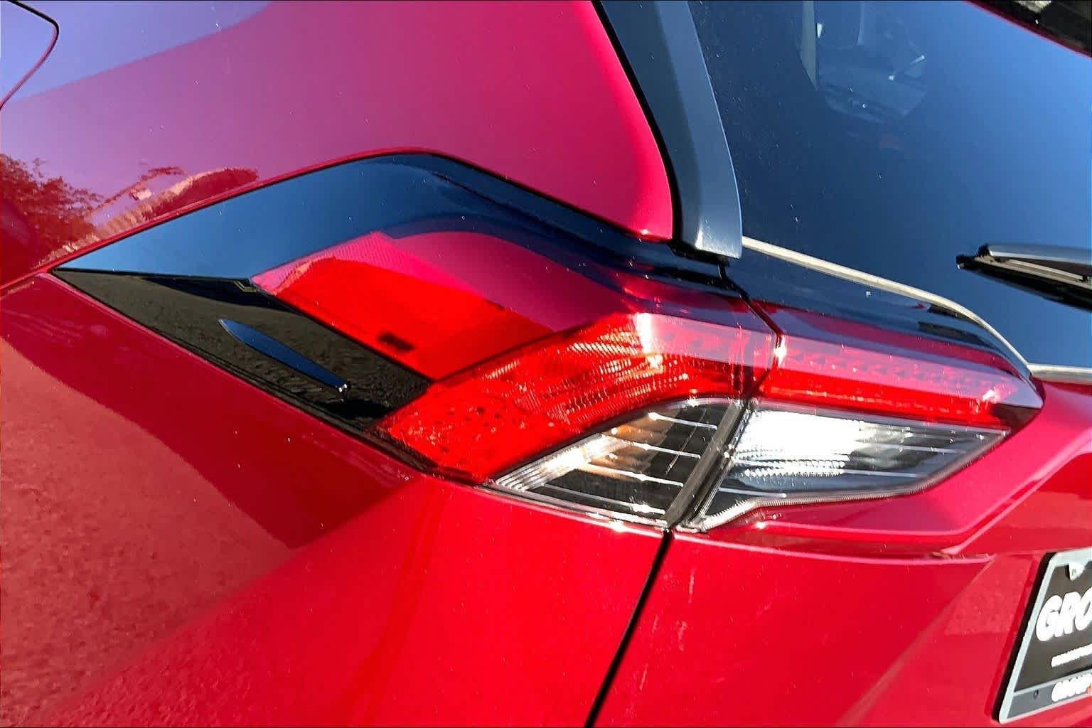 Used 2025 Ruby Flare Pearl Toyota XLE image 29